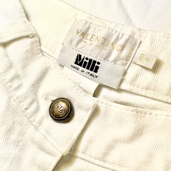 Valentino white crop jeans with embroidery at the hem - Picture 3 of 11